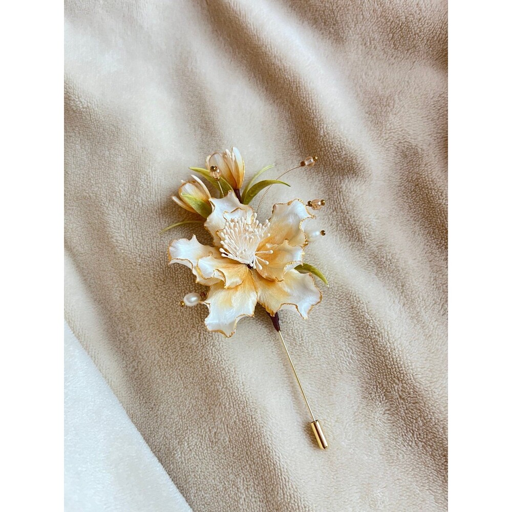 Handmade Ronghua Velvet Flower Brooch Pin Vintage Floral Corsage Bridal Gift